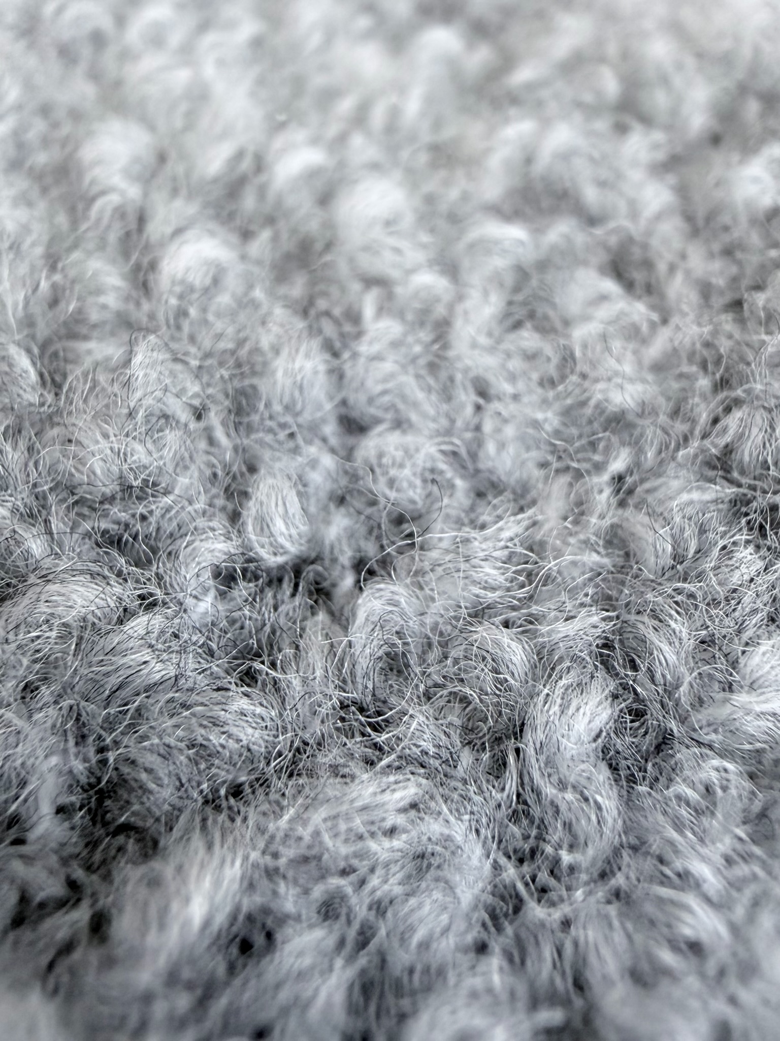 Zimpfer Wolle Selezione – Bouclé Garn aus Baby-Yak Merino Elastan 450 m / 100 g col. Mittelgrau foto 3